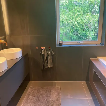 Luxury With Jacuzzi Next To Golf Club Villa