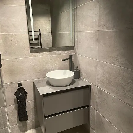 Villa Luxury With Jacuzzi Next To Golf Club